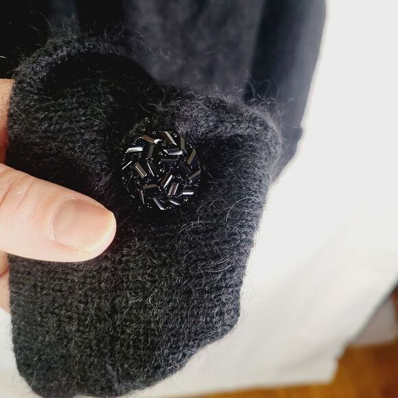 Vintage Elegant Black Women's Cardigan Sweater - Picture 2 of 12